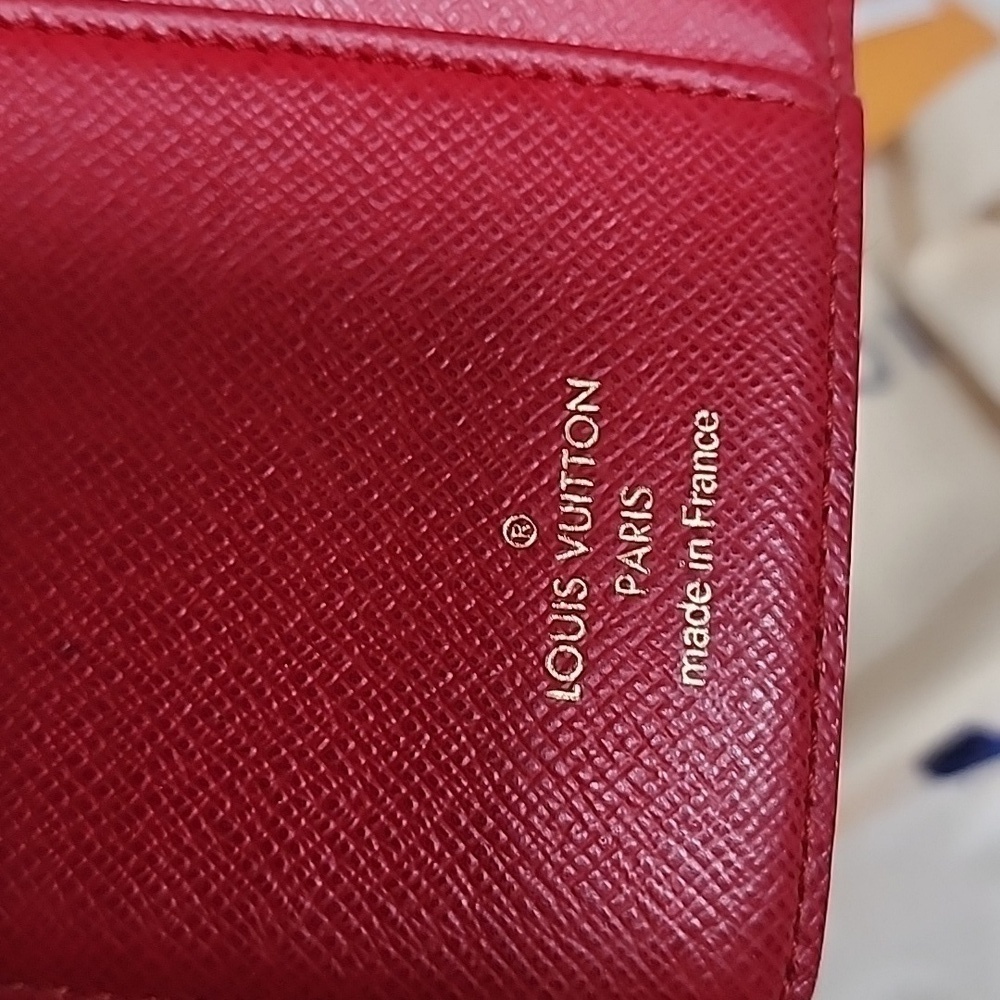 Full Set Limited EditionLouis Vuitton - Picture 7 of 8